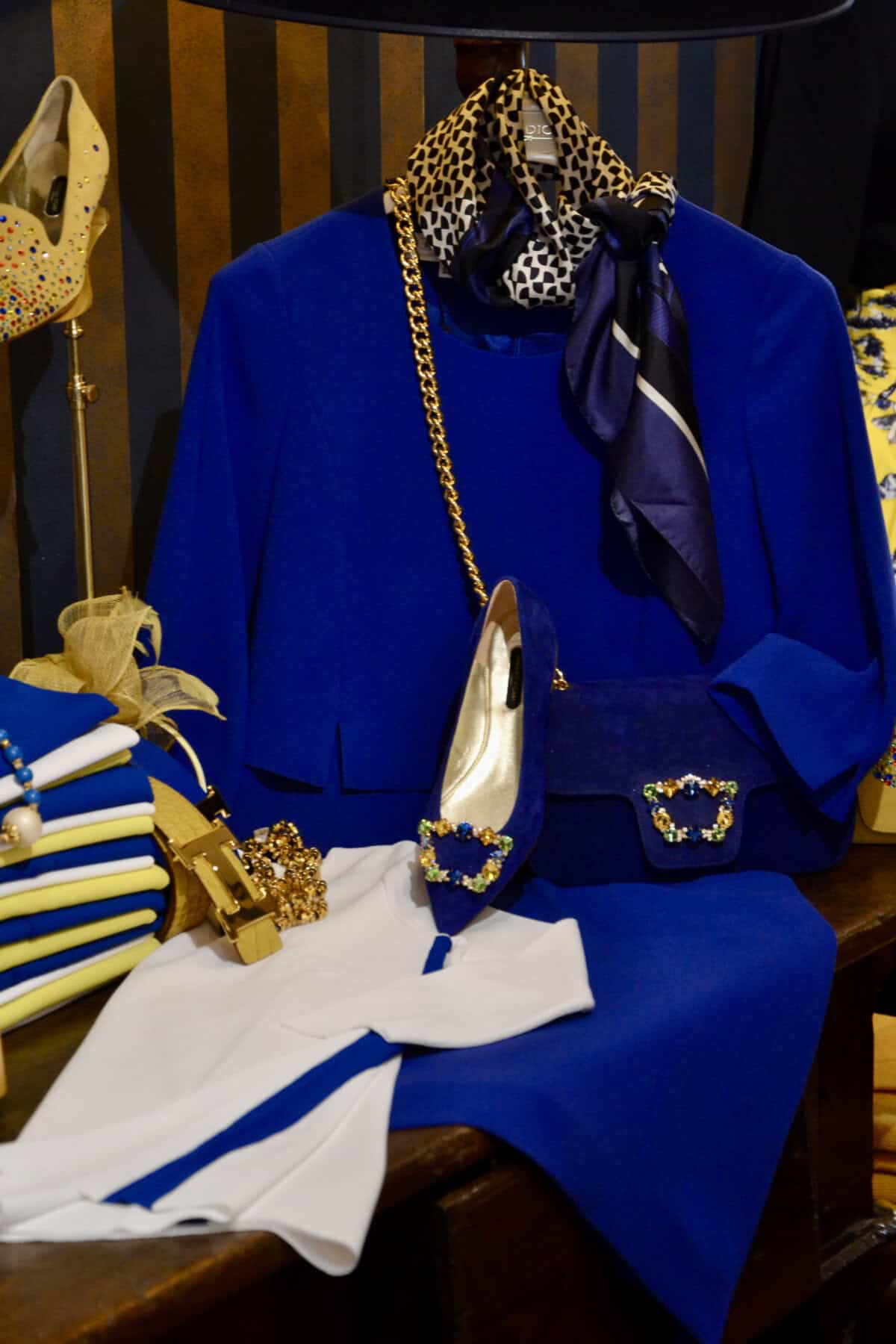 th Braun th braun is verkrijgbaar bij damesmode modici laren