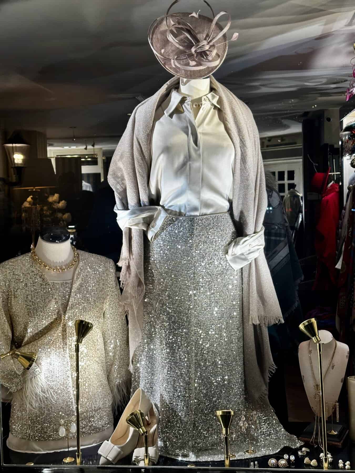 Avond Outfit Beige Met Glitter