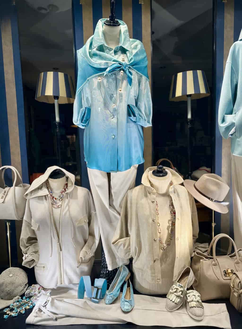 Turquoise Zijden Blouse Met Shalw